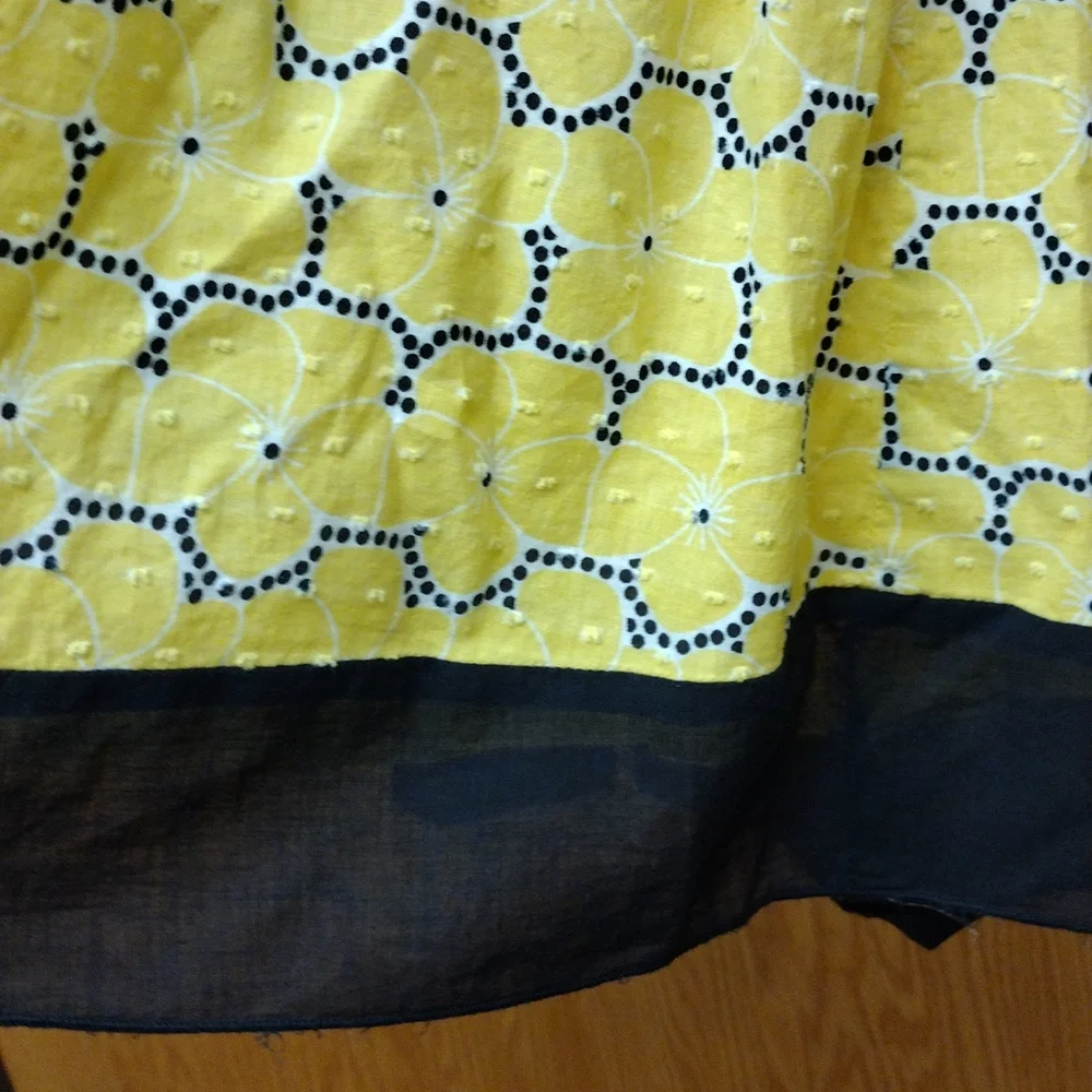 Beautiful Teen/Ladies Yellow/ Black Flower Sundress sz 5 / 6 By Xoxo - Picture 6 of 11